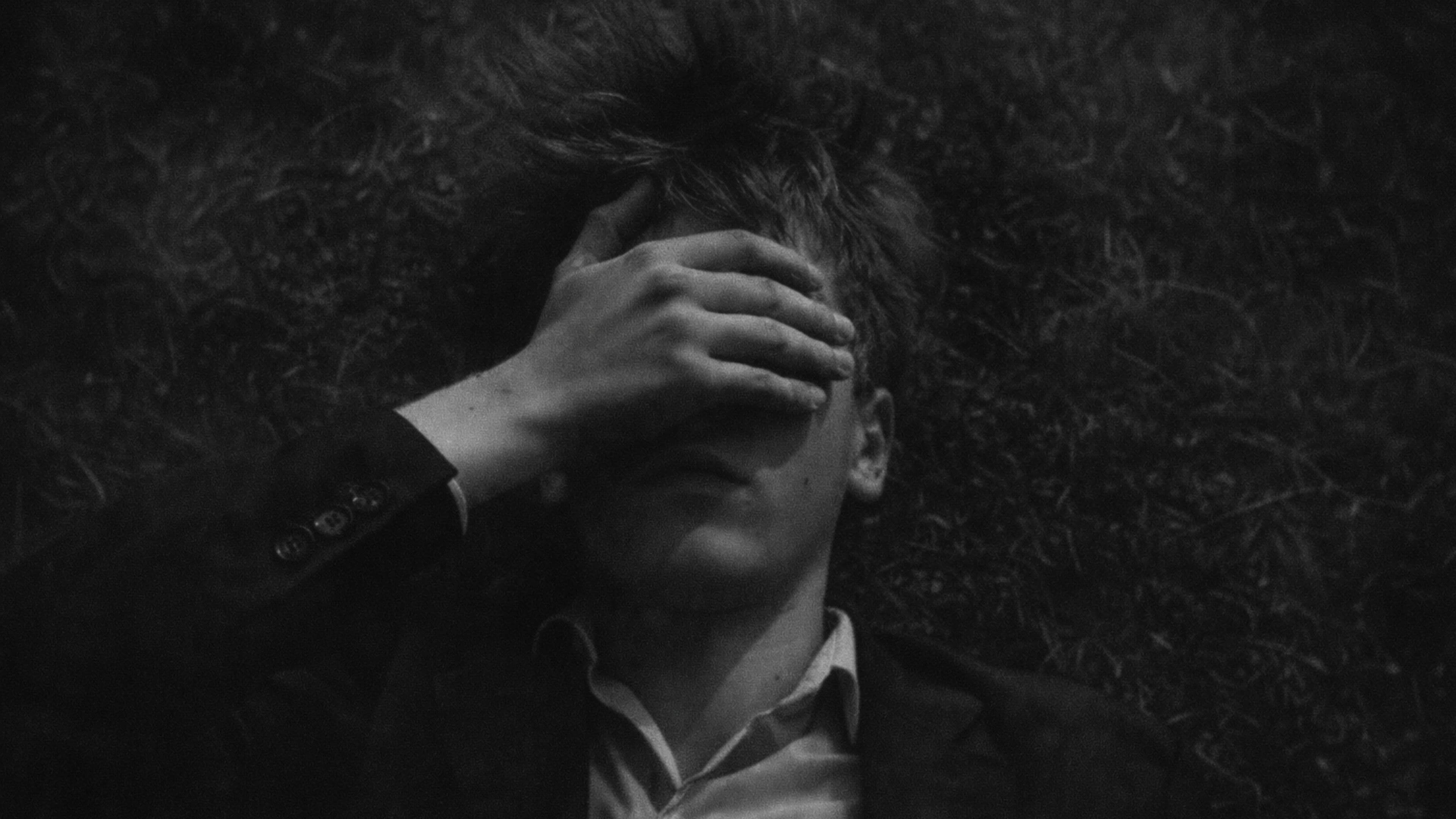 Yves, Who Lost Himself in a Dream.