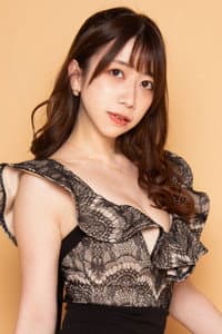 Manami Oura