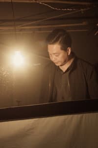 Shihong He