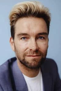 Antony Starr